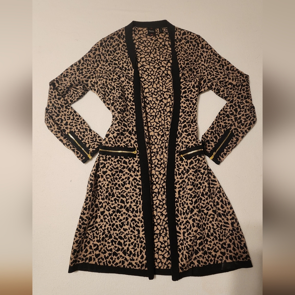 Rafaella Cheetah Long Open Front Cardigan Mobwife - Picture 3 of 5
